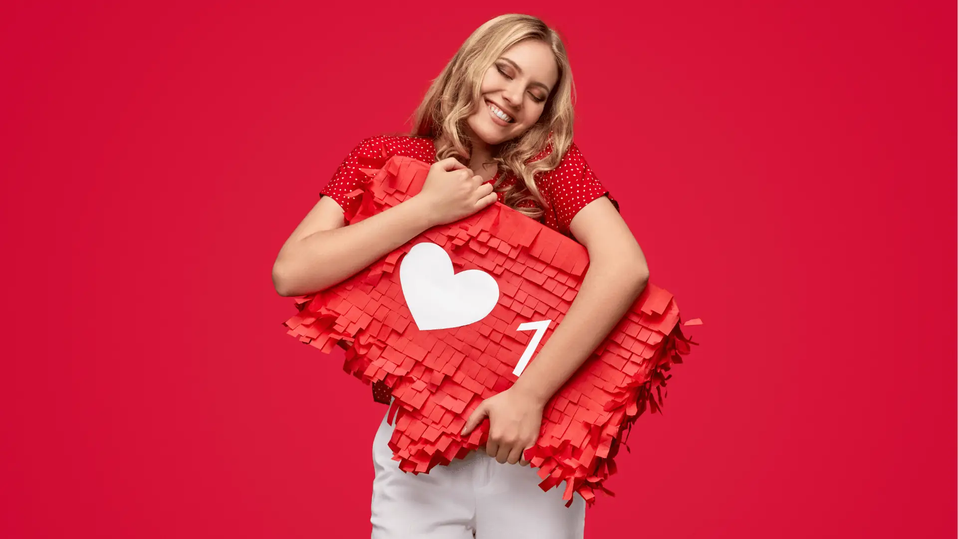 A content team planning a social media calendar with algorithm insights